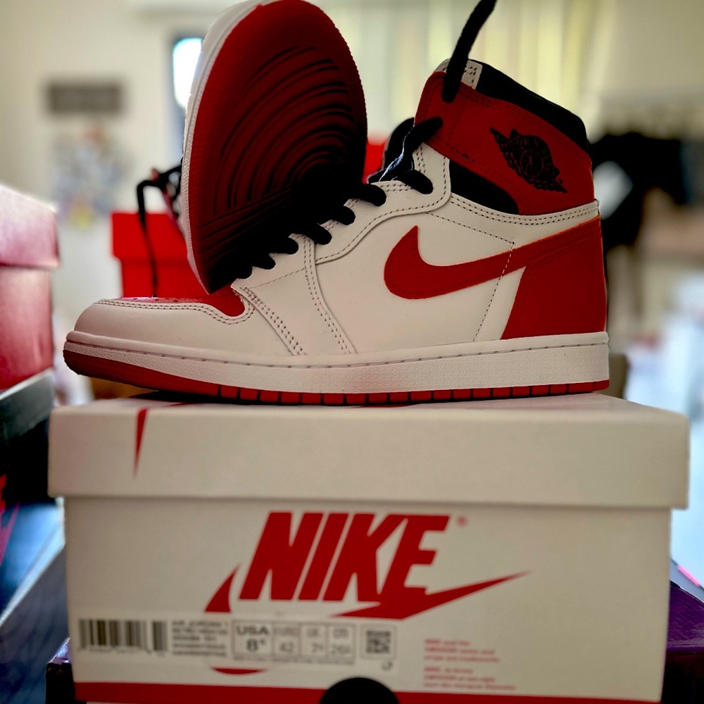 Brand new Jordan 1 high heritage size 8.5